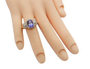 Preview: Harry Ivens 14 Karat Damen Ring AAAA Tansanit & Brillanten  53 - 17,0 mm Preview: Harry Ivens 14 Karat Damen Ring AAAA Tansanit & Brillanten  53 - 17,0 mm