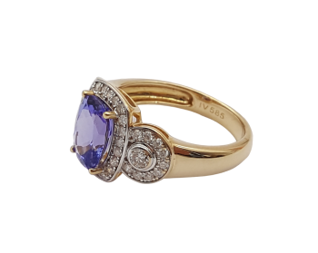 Preview: Harry Ivens 14 Karat Damen Ring AAAA Tansanit & Brillanten  53 - 17,0 mm Preview: Harry Ivens 14 Karat Damen Ring AAAA Tansanit & Brillanten  53 - 17,0 mm