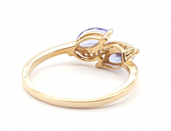 Preview: Ring 9 Karat AA Tansanit und 14 x Zirkon 375 Gold 0,88 ct. 57 - 18,0 mm Ø Preview: Ring 9 Karat AA Tansanit und 14 x Zirkon 375 Gold 0,88 ct. 57 - 18,0 mm Ø