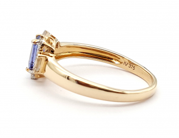 Preview: Harry Ivens Ring AA Tansanit & Weisstopas 1,45 ct. 375 Gelbgold 60 - 19,0 mm Preview: Harry Ivens Ring AA Tansanit & Weisstopas 1,45 ct. 375 Gelbgold 60 - 19,0 mm