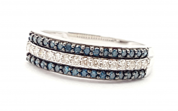 Preview: 14 Karat Ring Brillanten blau & weiße 585 Weißgold 0,50 ct. 57 - 18,0 mm Preview: 14 Karat Ring Brillanten blau & weiße 585 Weißgold 0,50 ct. 57 - 18,0 mm