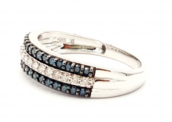 Preview: 14 Karat Ring Brillanten blau & weiße 585 Weißgold 0,50 ct. 57 - 18,0 mm Preview: 14 Karat Ring Brillanten blau & weiße 585 Weißgold 0,50 ct. 57 - 18,0 mm